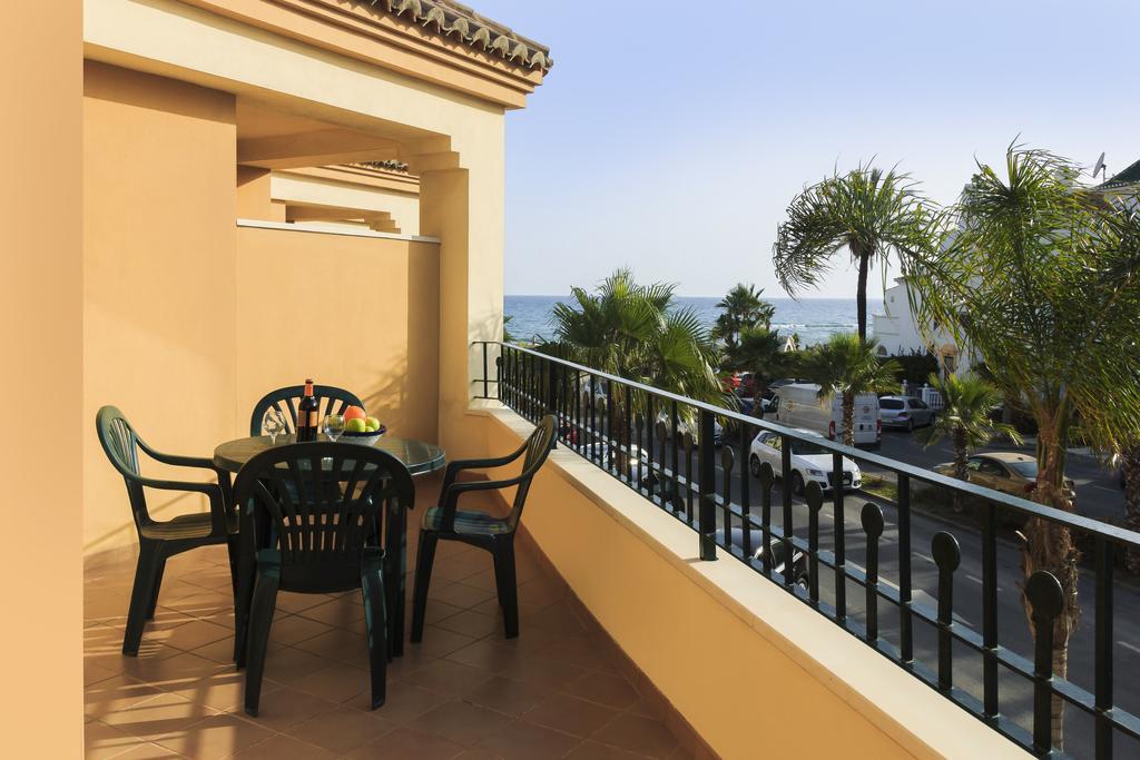 Apartamentos Euromar Playa Torrox Esterno foto